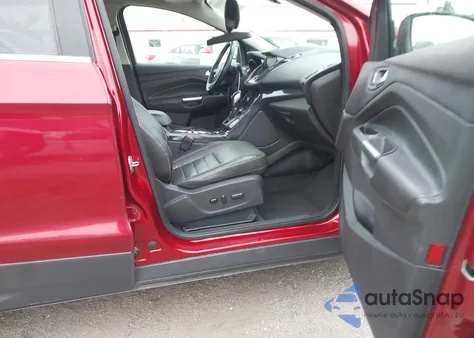 2015 Ford Escape Titanium из США, поврежденный, VIN 1FMCU9J90FUB04388